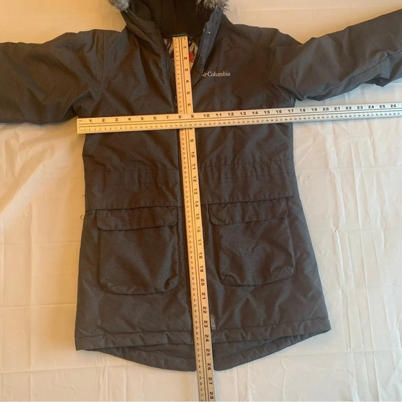 Kids Columbia Winter Coat! Size: Kids Medium (11/12) dark grey - Picture 12 of 12